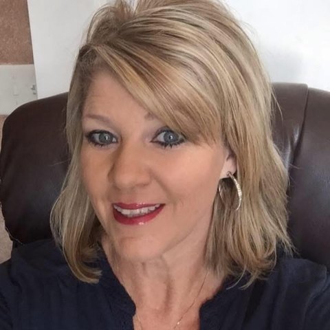 Suzie Baucom